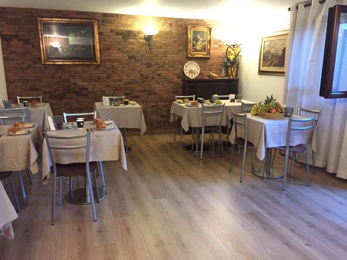 Relais Villa Rosa Перо Екстериор снимка